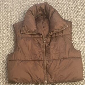 Women’s new brown puffer vest sz S